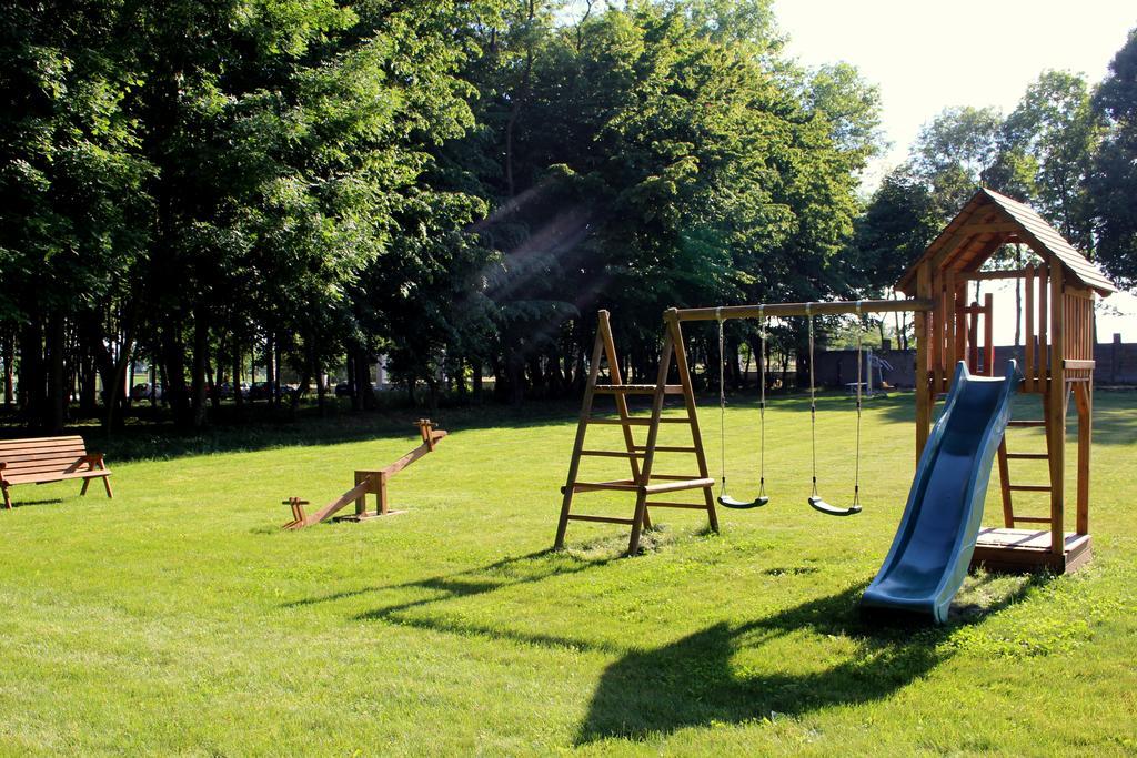 Bed & Breakfast Palac Cielesnica